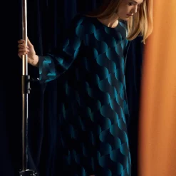 naisten mekko Fresia,><noscript><img width=