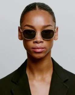 aurinkolasit, HELLO><noscript><img width=