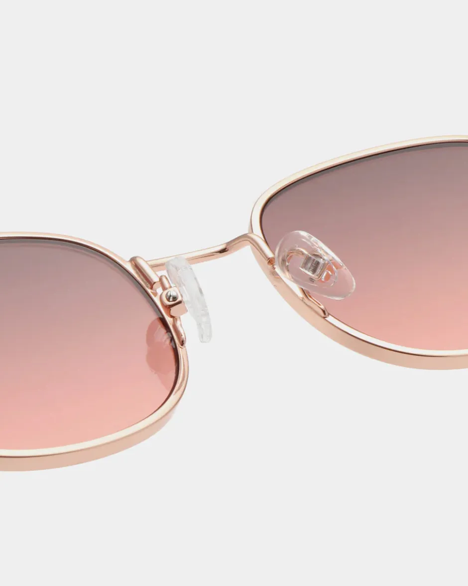 unisex aurinkolasit Hello,>A.Kjaerbede Sale