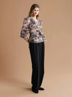 naisten pusero, ELMIRA BLOUSE Beige Kuosi>Andiata Online