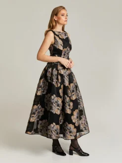 naisten toppi Armanda Top,>Andiata New