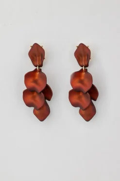 korvakorut LEAF EARRING PEARL,>Bow 19 Clearance