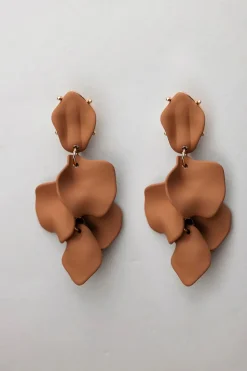 korvakorut PEARL LEAF EARRINGS,>Bow 19