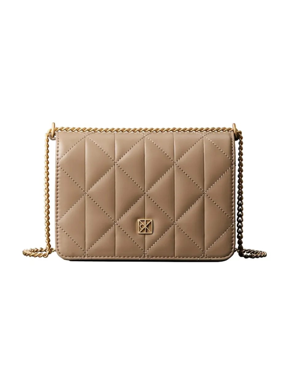 naisten laukku QUILTED MINI CHAIN BAG,>Calvin Klein Accessories Sale