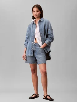 naisten farkkupaita DENIM BOYFRIEND SHIRT OVERNIGHT, sininen>Calvin Klein Jeans Online