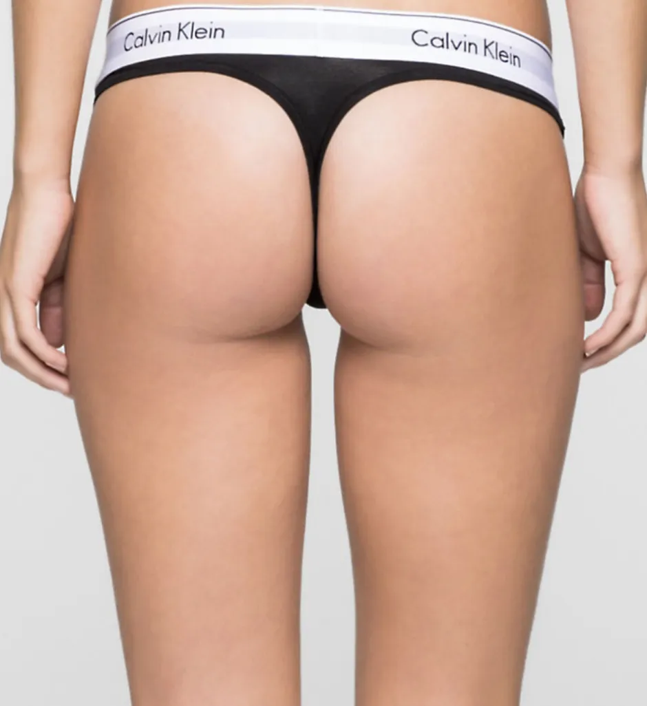 Naisten Alushousut, Thong>Calvin Klein