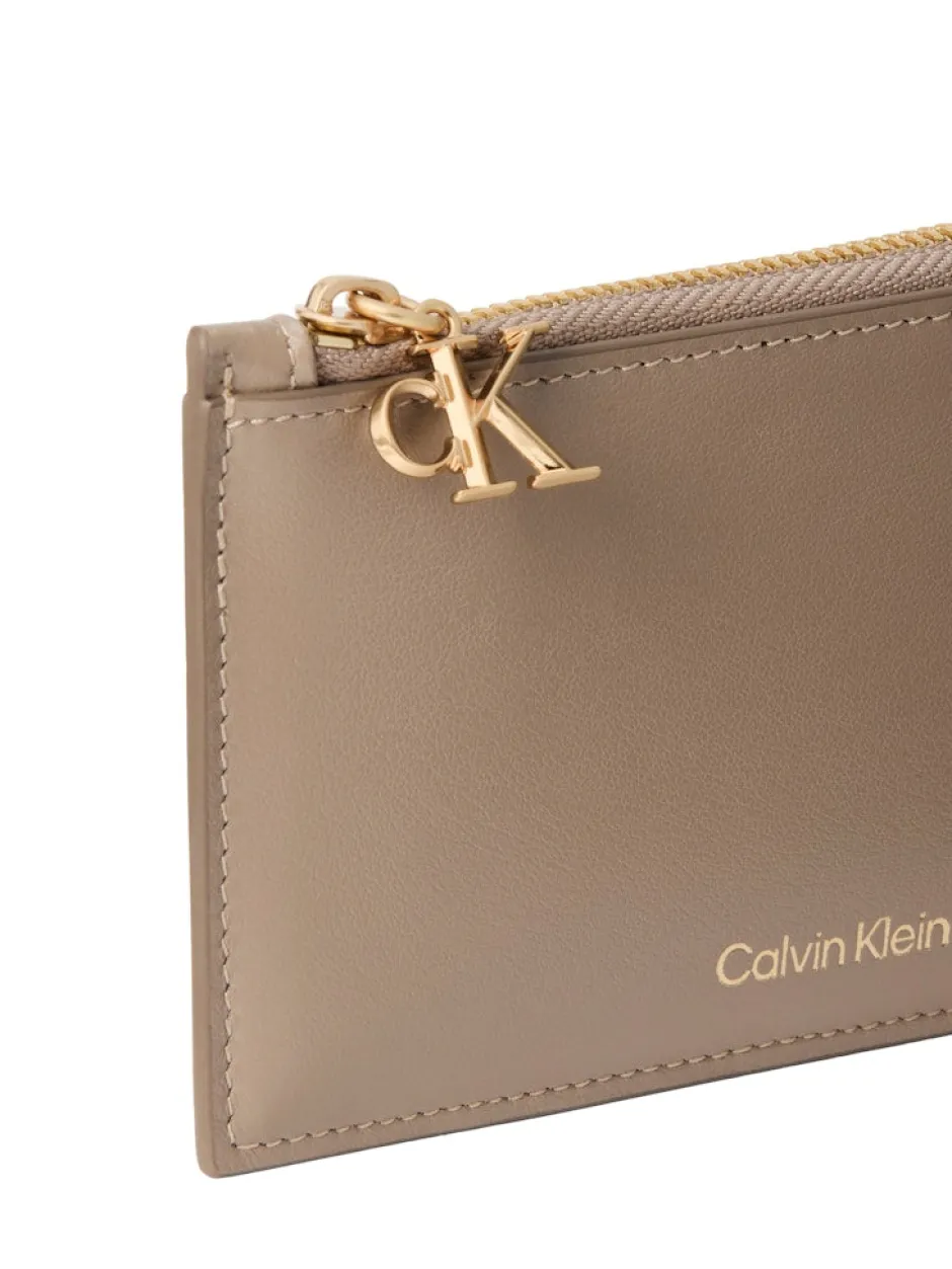 Calvin Klein naisten lompakko CK Zip Cardcase 6CC, beige>Calvin Klein Accessories Clearance