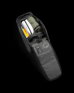 Unisex Reppu, HUGGER BACKPACK 25L NOS><noscript><img width=