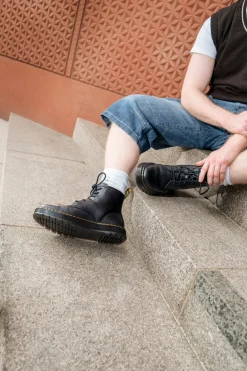 miesten kengät, Brookline Chukka 6 Eye Boot>Dr. Martens Discount