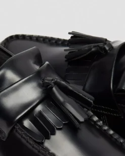 miesten loaferit Adrian Tassel Loafer Mono Black Smooth,><noscript><img width=