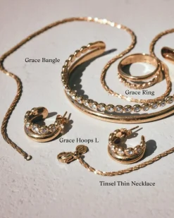 korvakorut Grace Hoops L, Gold pleated><noscript><img width=