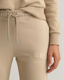 collegehousut, TONAL ARCHIVE SHIELD SWEAT PANT><noscript><img width=