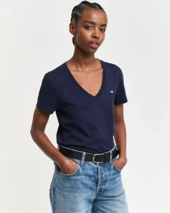 naisten t-paita, REG SHIELD SS V-NECK T-SHIRT>Gant Sale