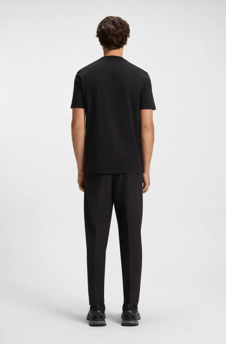 miesten t-paita TEE ICONIC 001,>Hugo Boss Clearance