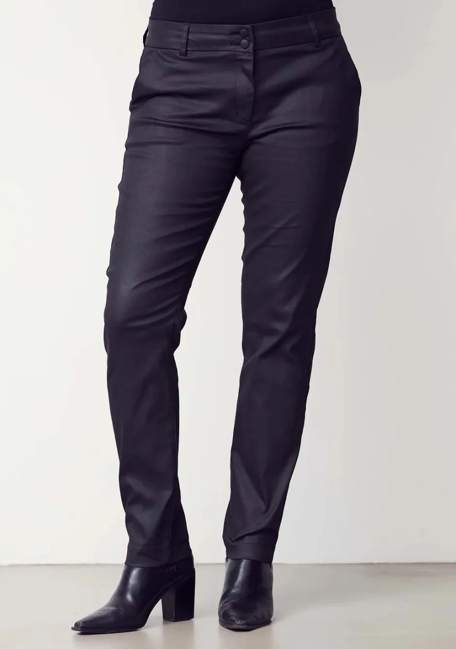 COATED PANT>Isay Outlet