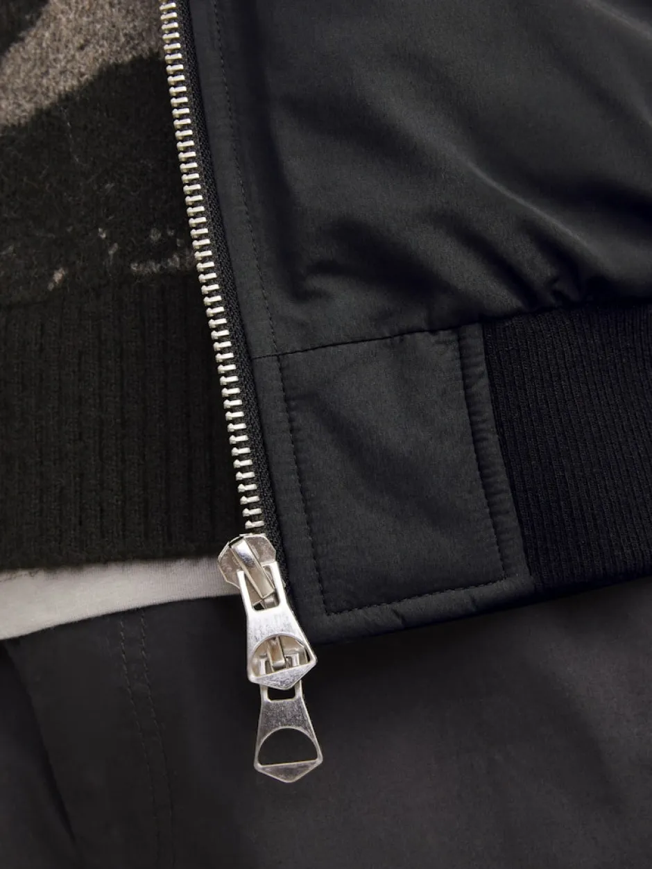 miesten bombertakki, JCOKINETIC SOFT UTILITY BOMBER LN>Jack and Jones Sale