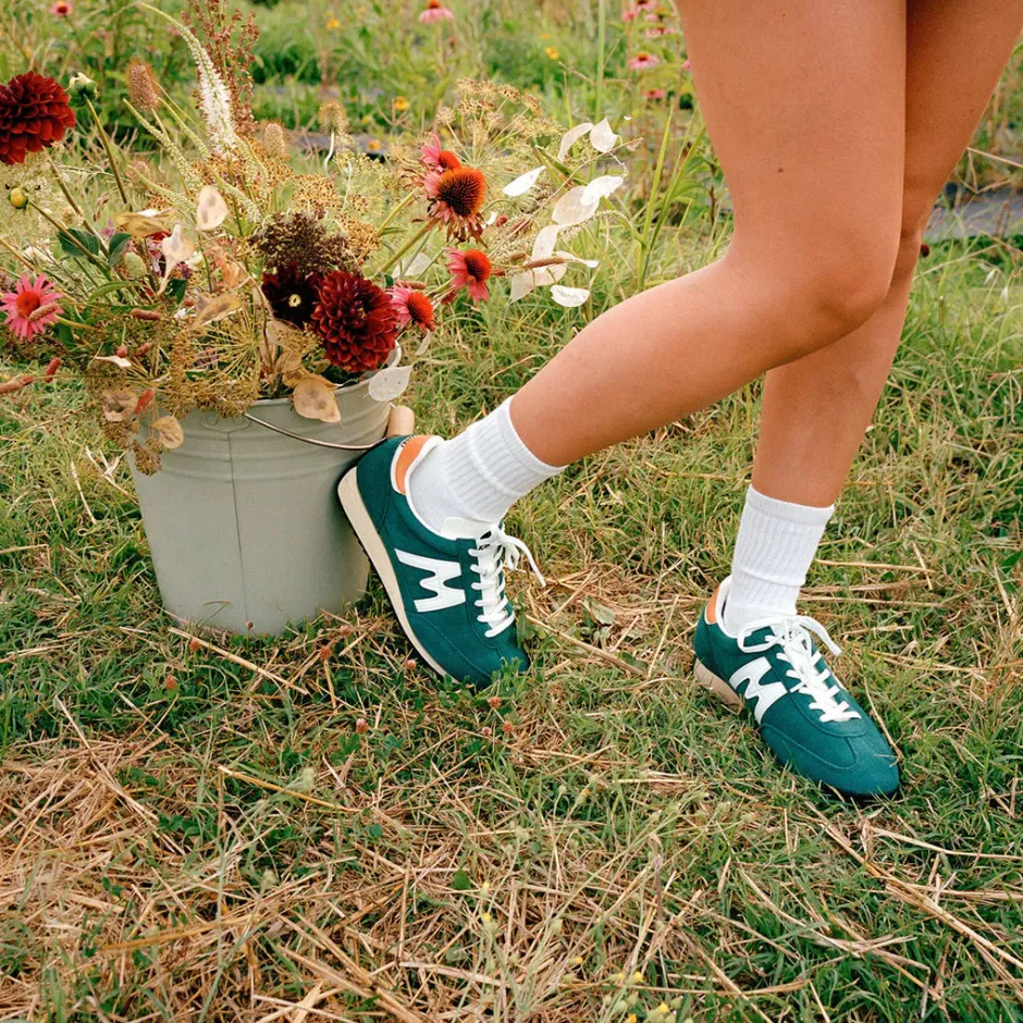 Mestari unisex tennarit,>Karhu Best