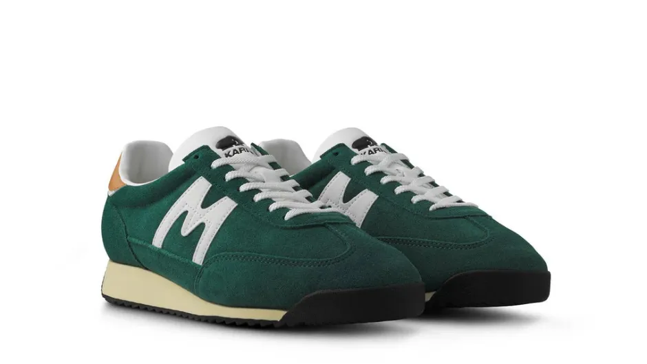 Mestari unisex tennarit,>Karhu Best