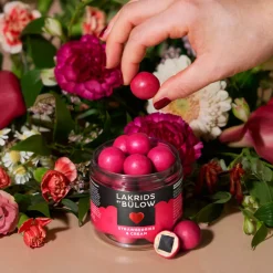 Lakrids by Bülow lakritsi Small Strawberries&Cream><noscript><img width=