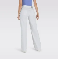 naisten farkut, DREAM WONDER LIGHT WHITE><noscript><img width=