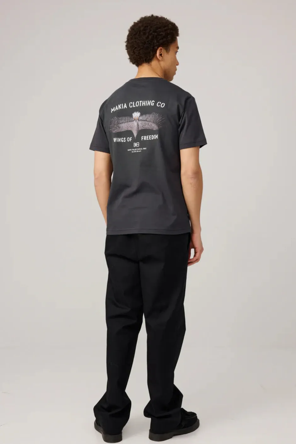 miesten t-paita Wings T-shirt,>Makia Discount