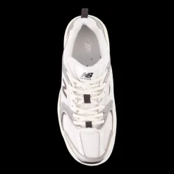 tennarit, 530 Ruskea ja><noscript><img width=