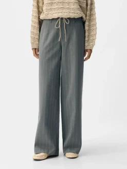 naisten housut, OBJLISA WIDE PANT AOP>Object Outlet