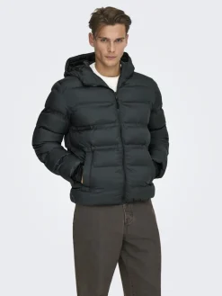miesten takki K UNION SEAMLES LIFE HOOD PUFFER JACKET, musta>Only and Sons Sale