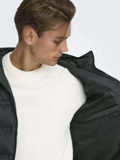 miesten takki K UNION SEAMLES LIFE HOOD PUFFER JACKET, musta><noscript><img width=