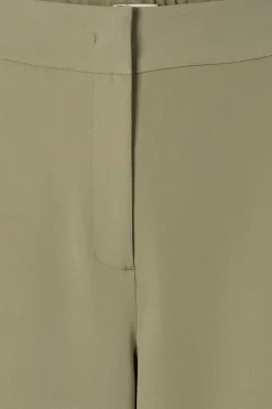 naisten housut Malto Pants, vaalea armeijanvihreä><noscript><img width=