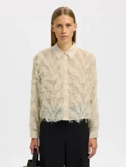 naisten paitapusero SLFMYLINE LS FLUFFY CROPPED SHIRT B,>Selected Femme Online