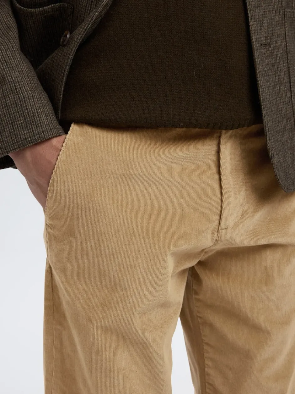 miesten suorat housut Straight Miles vakosamettihousut,>Selected Hot