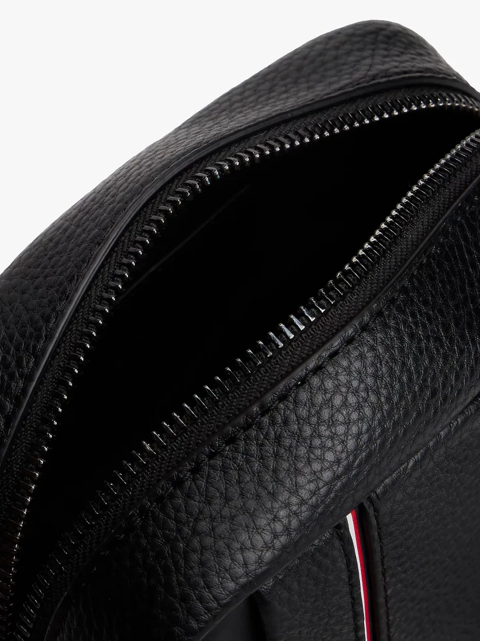 laukku K TH CENTRAL MINI REPORTER BAG,>Tommy Hilfiger New