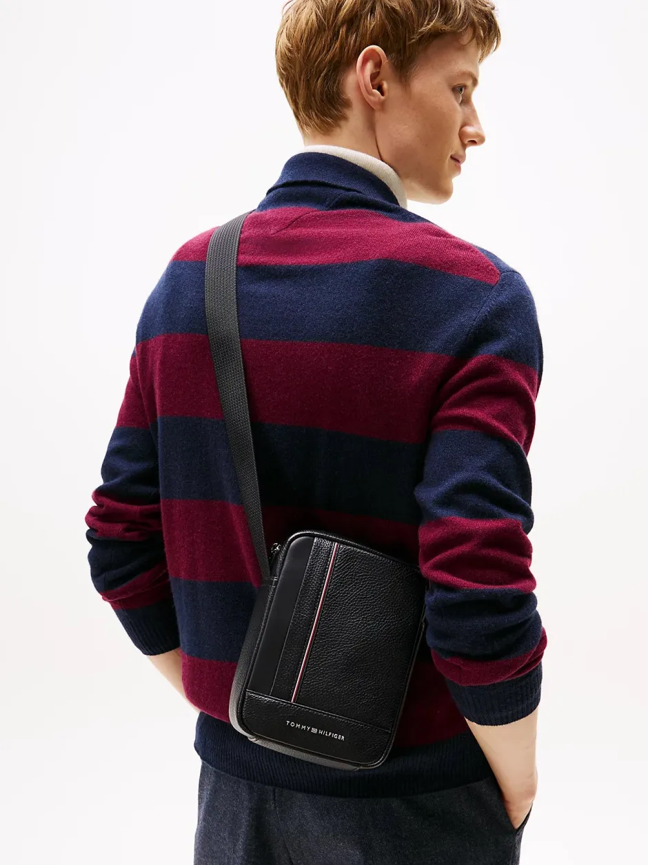 laukku K TH CENTRAL MINI REPORTER BAG,>Tommy Hilfiger New