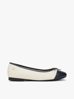 naisten balleriinat, TOE CAP LEATHER BALLERINA Beige Kuosi>Tommy Hilfiger Hot