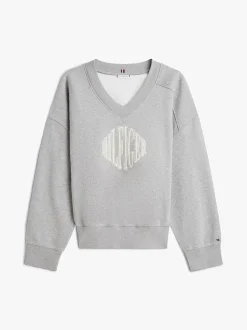 Naisten Collegepaidat Varsity V-nk Fleece, Vaaleanharmaa><noscript><img width=