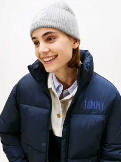 naisten pipo Tommy Script Cashmere Beanie, vaaleanharmaa>Tommy Hilfiger Online