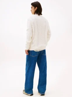 miesten neulepusero, TJM SLM BADGE CABLE KNIT SWEATER>Tommy Jeans Best