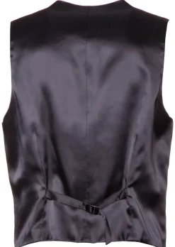 Tailor Liivi><noscript><img width=