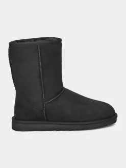 Miesten Kengät, M CLASSIC SHORT BLACK>UGG Best