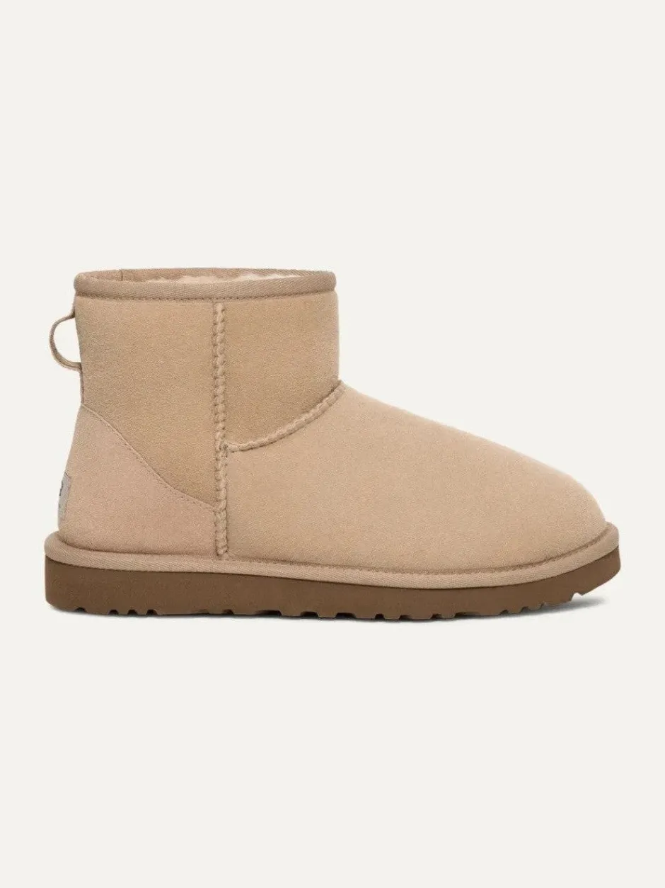 Naisten Kengät, W CLASSIC MINI II>UGG Hot