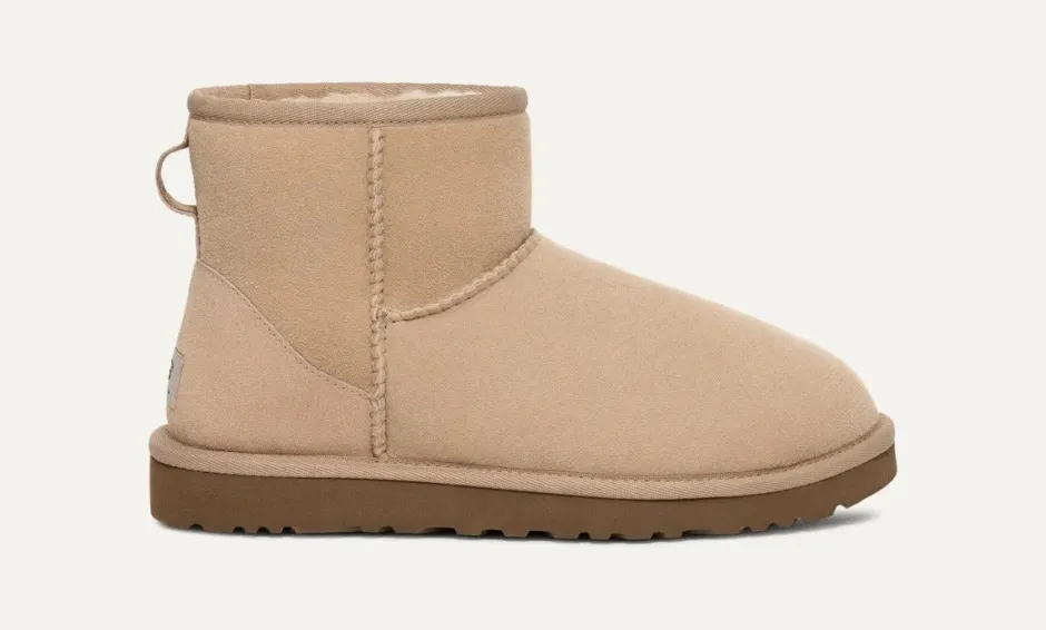 Naisten Kengät, W CLASSIC MINI II>UGG Hot