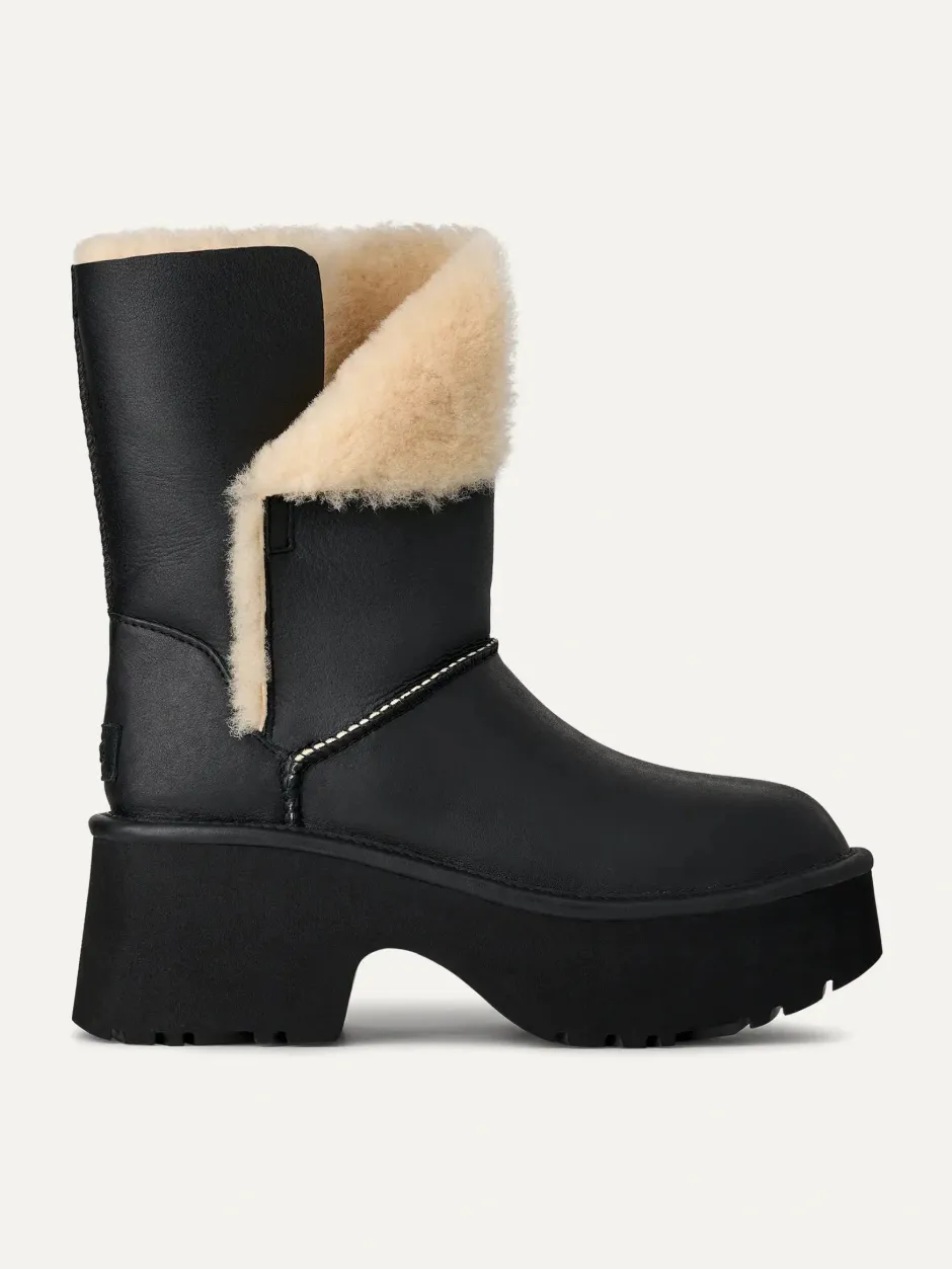 naisten saappaat, W NEW HEIGHTS CUFF LTHR>UGG Discount