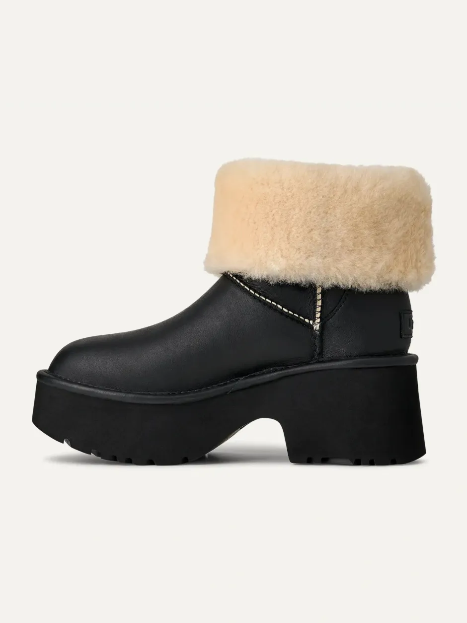 naisten saappaat, W NEW HEIGHTS CUFF LTHR>UGG Discount