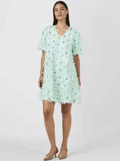 naisten mekko, YASABELONE SS V-NECK DRESS><noscript><img width=